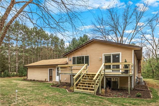 2950 E Benrud Lane, Eau Claire, WI 54701