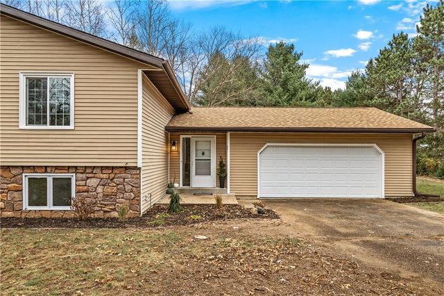 2950 E Benrud Lane, Eau Claire, WI 54701