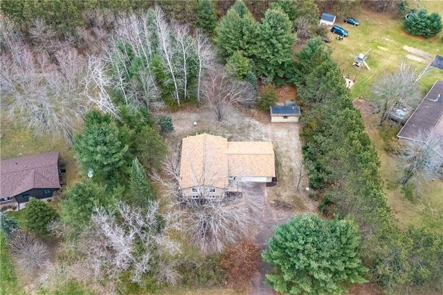 2950 E Benrud Lane, Eau Claire, WI 54701