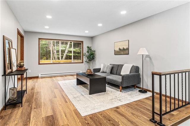 2950 E Benrud Lane, Eau Claire, WI 54701