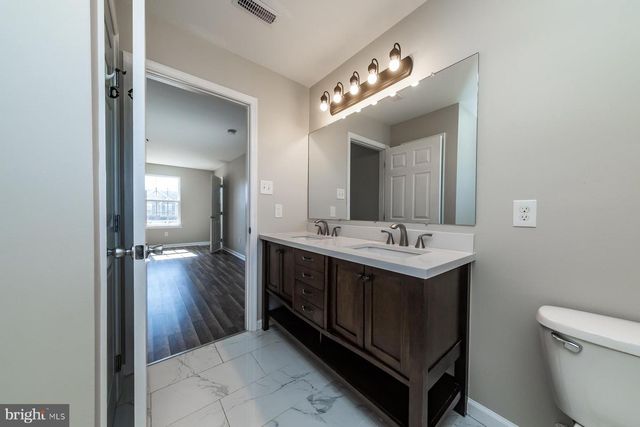 17 DU MONT DR, Millville, NJ 08332