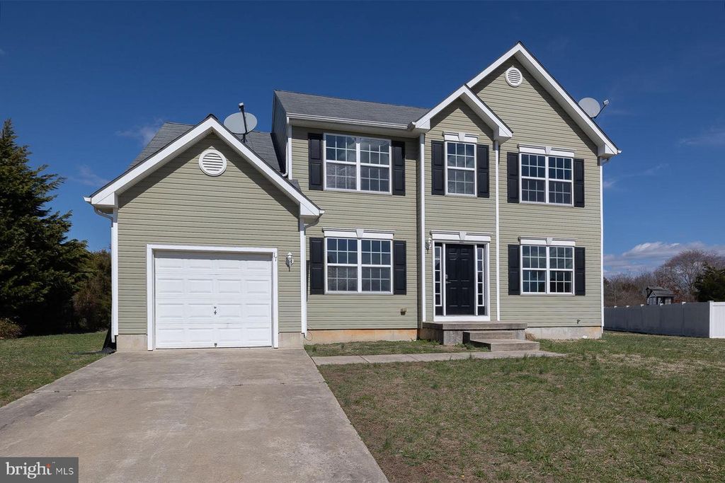 17 DU MONT DR, Millville, NJ 08332