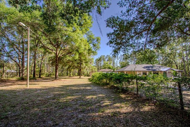4002 SW COUNTY ROAD 18, Fort White, FL 32038