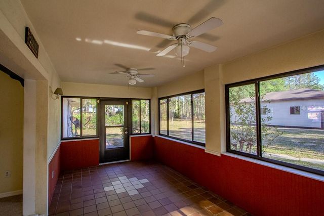 4002 SW COUNTY ROAD 18, Fort White, FL 32038