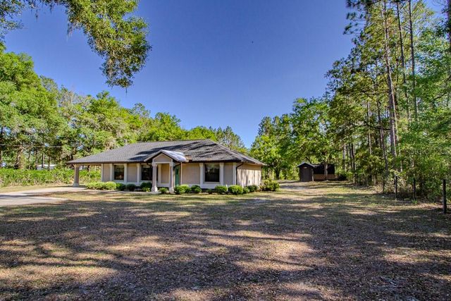 4002 SW COUNTY ROAD 18, Fort White, FL 32038