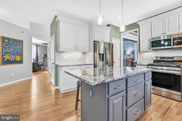 63 HOMESTEAD DR, Pemberton, NJ 08068