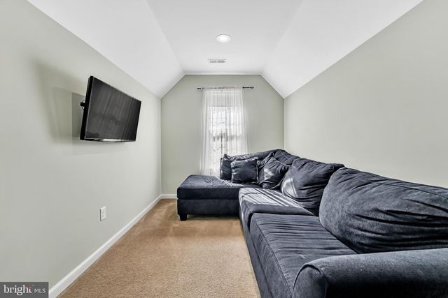 63 HOMESTEAD DR, Pemberton, NJ 08068