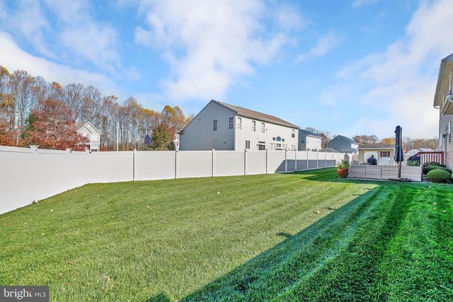 63 HOMESTEAD DR, Pemberton, NJ 08068