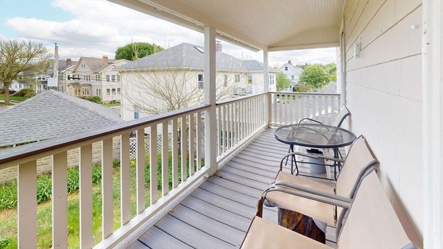 9 Fairview Ave, Watertown, MA 02472