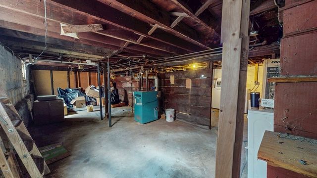 9 Fairview Ave, Watertown, MA 02472
