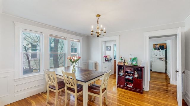 9 Fairview Ave, Watertown, MA 02472