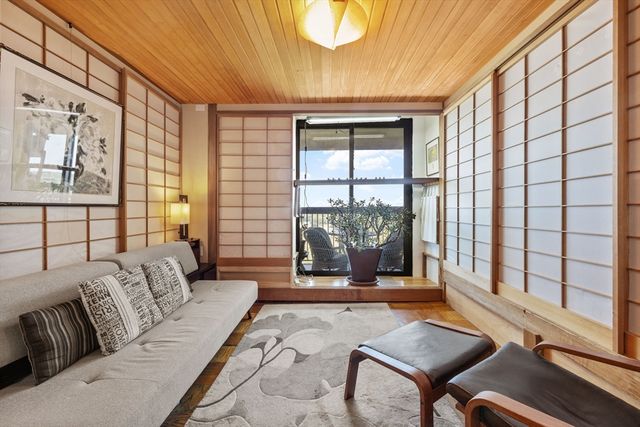 40 Village Rd 1006, Middleton, MA 01949