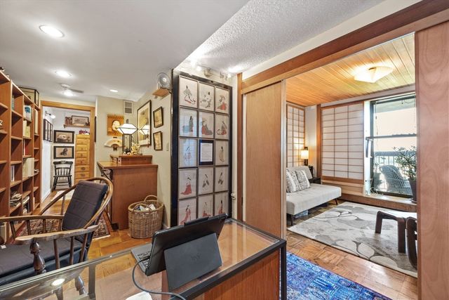 40 Village Rd 1006, Middleton, MA 01949