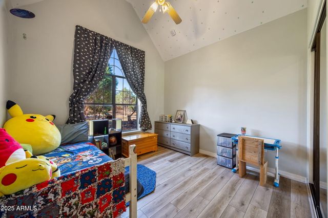 6853 RIM ROCK Road, Show Low, AZ 85901