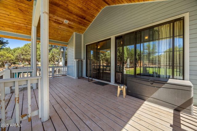 6853 RIM ROCK Road, Show Low, AZ 85901