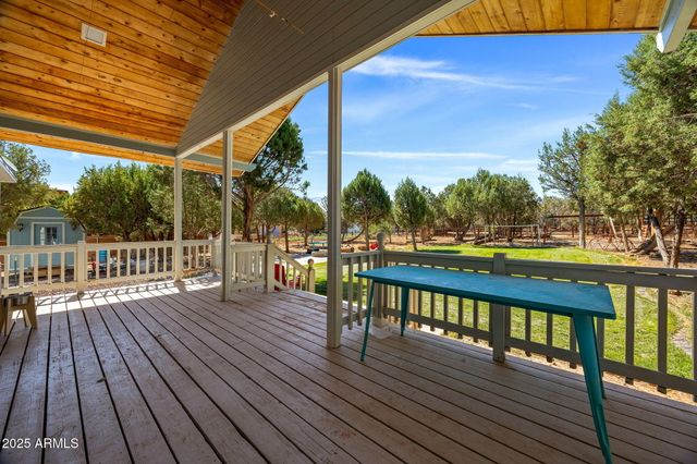 6853 RIM ROCK Road, Show Low, AZ 85901