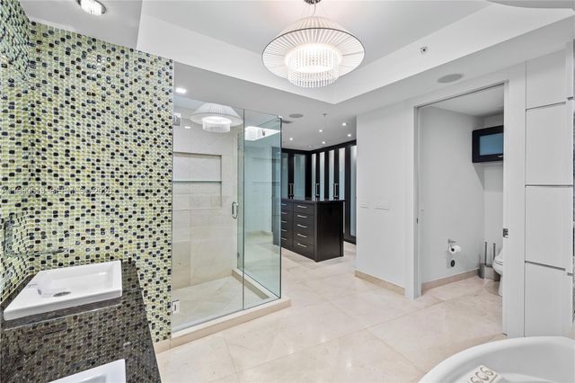18201 Collins Avenue 1209, Sunny Isles Beach, FL 33160