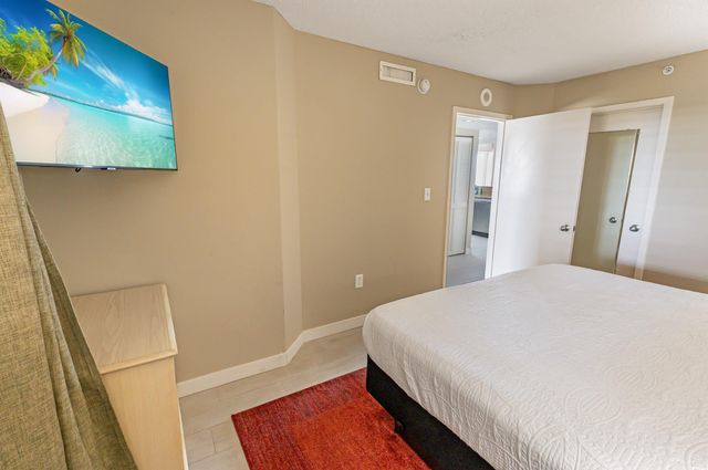 2000 N Ocean Blvd. # 1117, Myrtle Beach, SC 29577