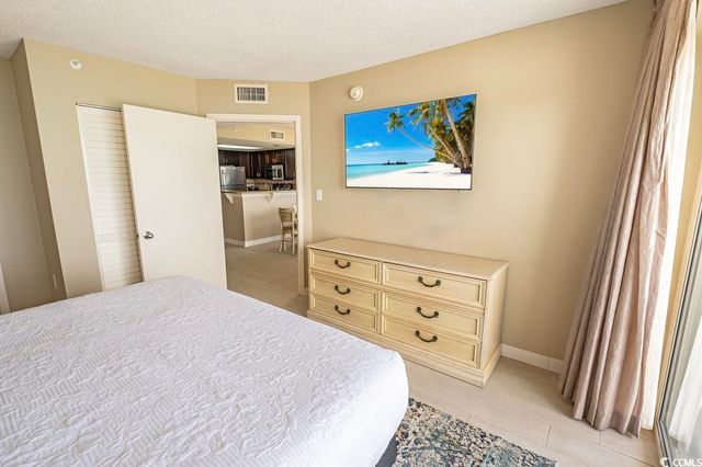 2000 N Ocean Blvd. # 1117, Myrtle Beach, SC 29577