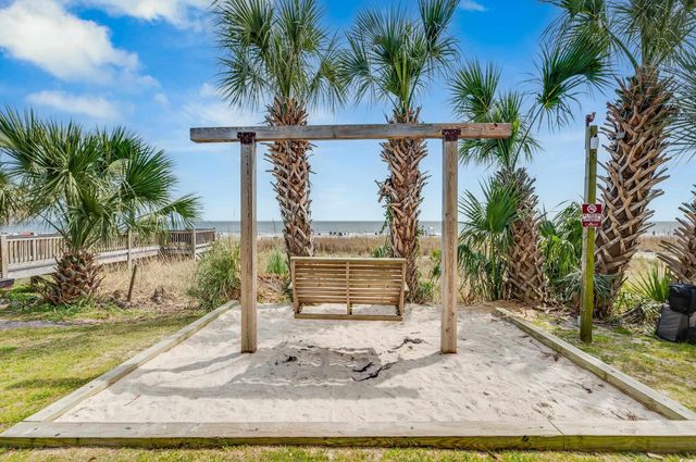 2000 N Ocean Blvd. # 1117, Myrtle Beach, SC 29577