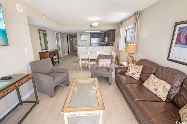 2000 N Ocean Blvd. # 1117, Myrtle Beach, SC 29577