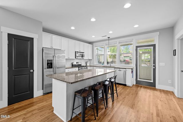 41 N Serenity Hill Circle, Chapel Hill, NC 27516