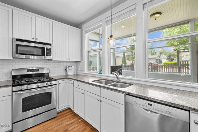 41 N Serenity Hill Circle, Chapel Hill, NC 27516