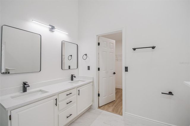 808 WHITE IVEY COURT, Apopka, FL 32712