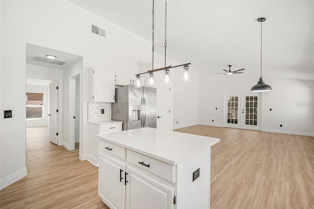 808 WHITE IVEY COURT, Apopka, FL 32712