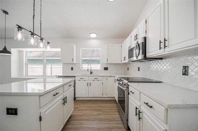 808 WHITE IVEY COURT, Apopka, FL 32712