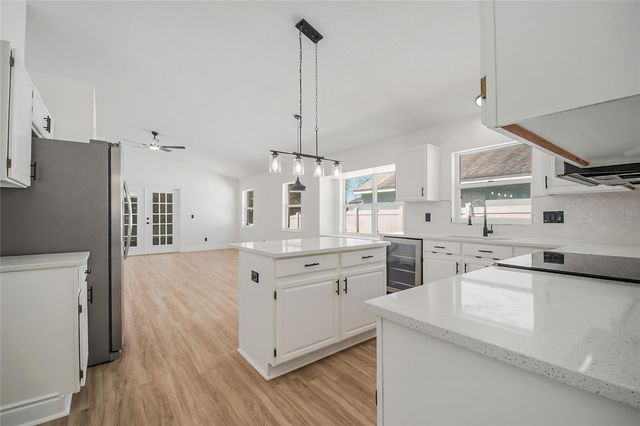 808 WHITE IVEY COURT, Apopka, FL 32712