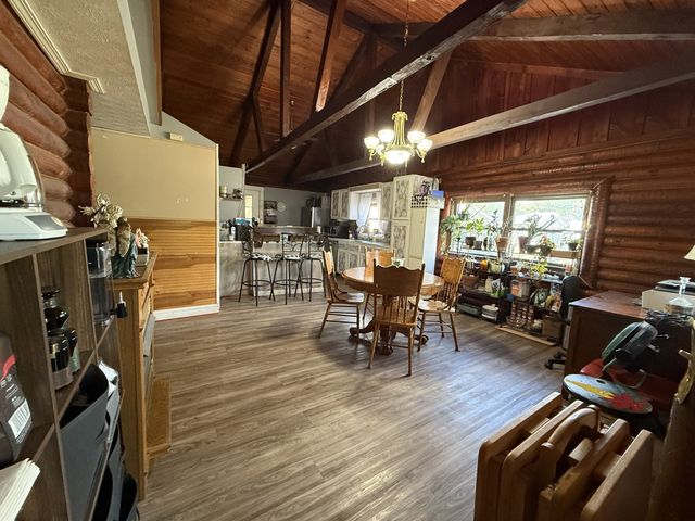 1408 Sue Ann Ln, Lafayette, TN 37083