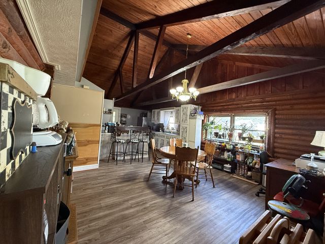 1408 Sue Ann Ln, Lafayette, TN 37083