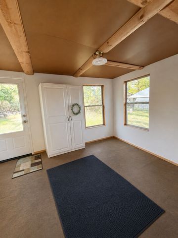 1408 Sue Ann Ln, Lafayette, TN 37083