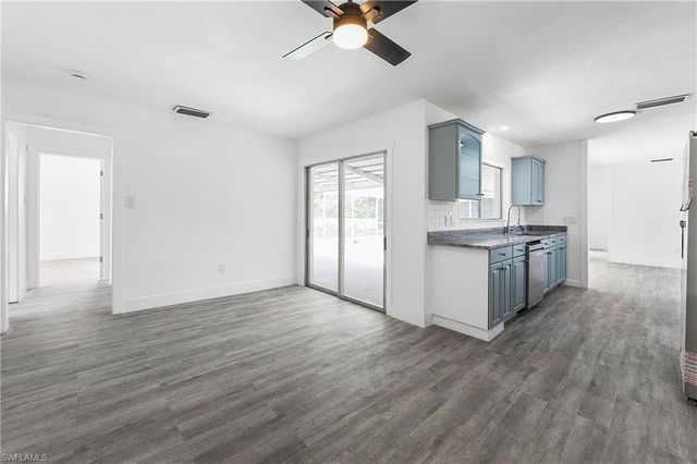 10300 McGregor BLVD, Fort Myers, FL 33919