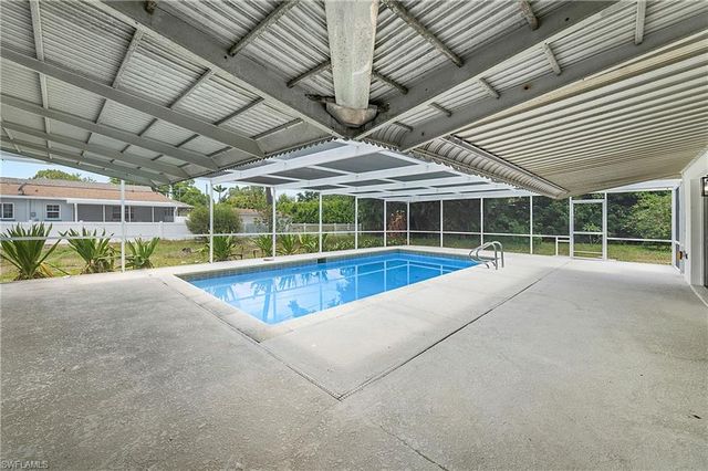 10300 McGregor BLVD, Fort Myers, FL 33919