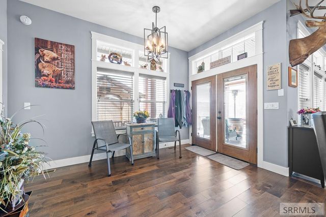 52 S Mission Road, Pocatello, ID 83202