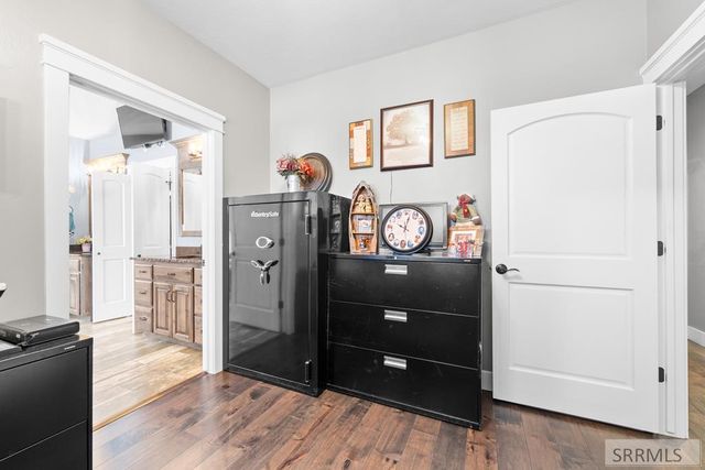 52 S Mission Road, Pocatello, ID 83202