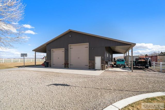 52 S Mission Road, Pocatello, ID 83202