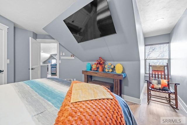 52 S Mission Road, Pocatello, ID 83202