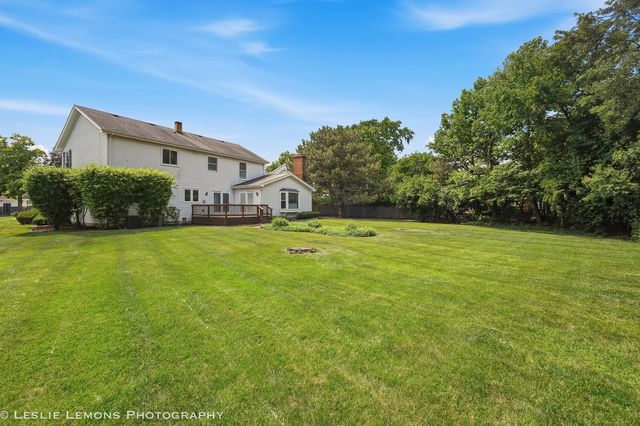 859 Evergreen Avenue, Glen Ellyn, IL 60137