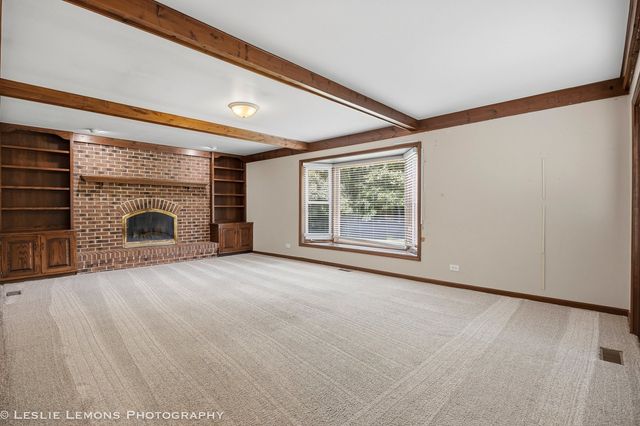 859 Evergreen Avenue, Glen Ellyn, IL 60137