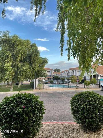 8888 N 47TH Avenue 141, Glendale, AZ 85302