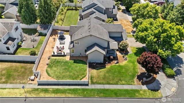 1959 Highpoint Street, Enumclaw, WA 98022