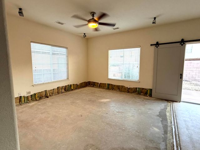 8828 Sonoma Avenue NW, Albuquerque, NM 87121