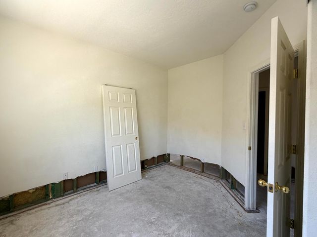 8828 Sonoma Avenue NW, Albuquerque, NM 87121