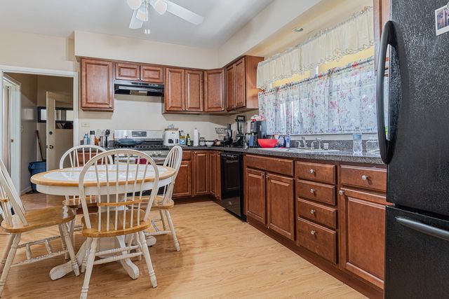 2039 S 12th Avenue, Maywood, IL 60153