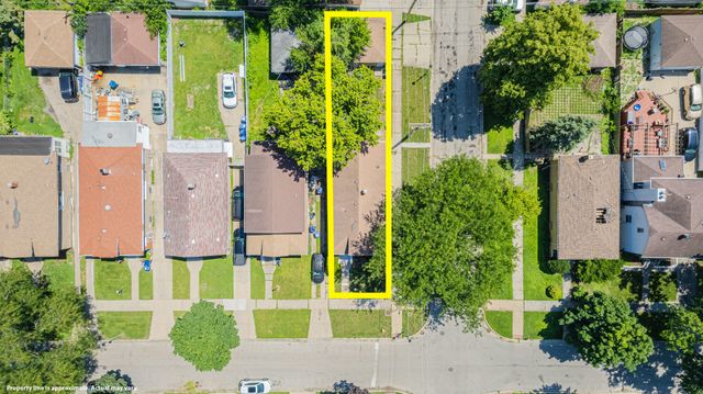 2039 S 12th Avenue, Maywood, IL 60153
