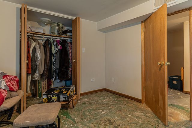 2039 S 12th Avenue, Maywood, IL 60153