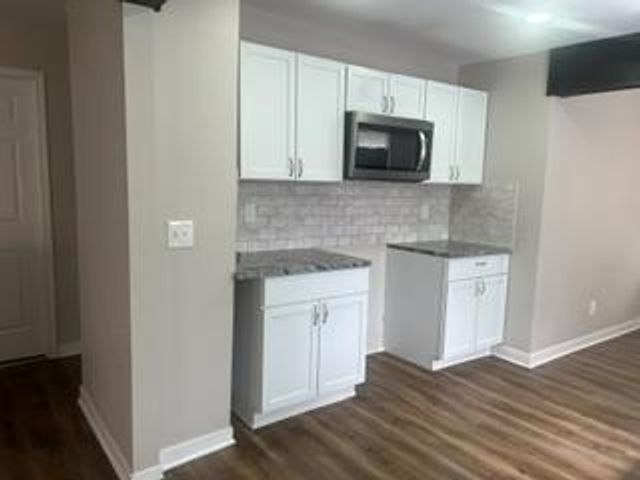 3081 N 21st Street, Kansas City, KS 66104